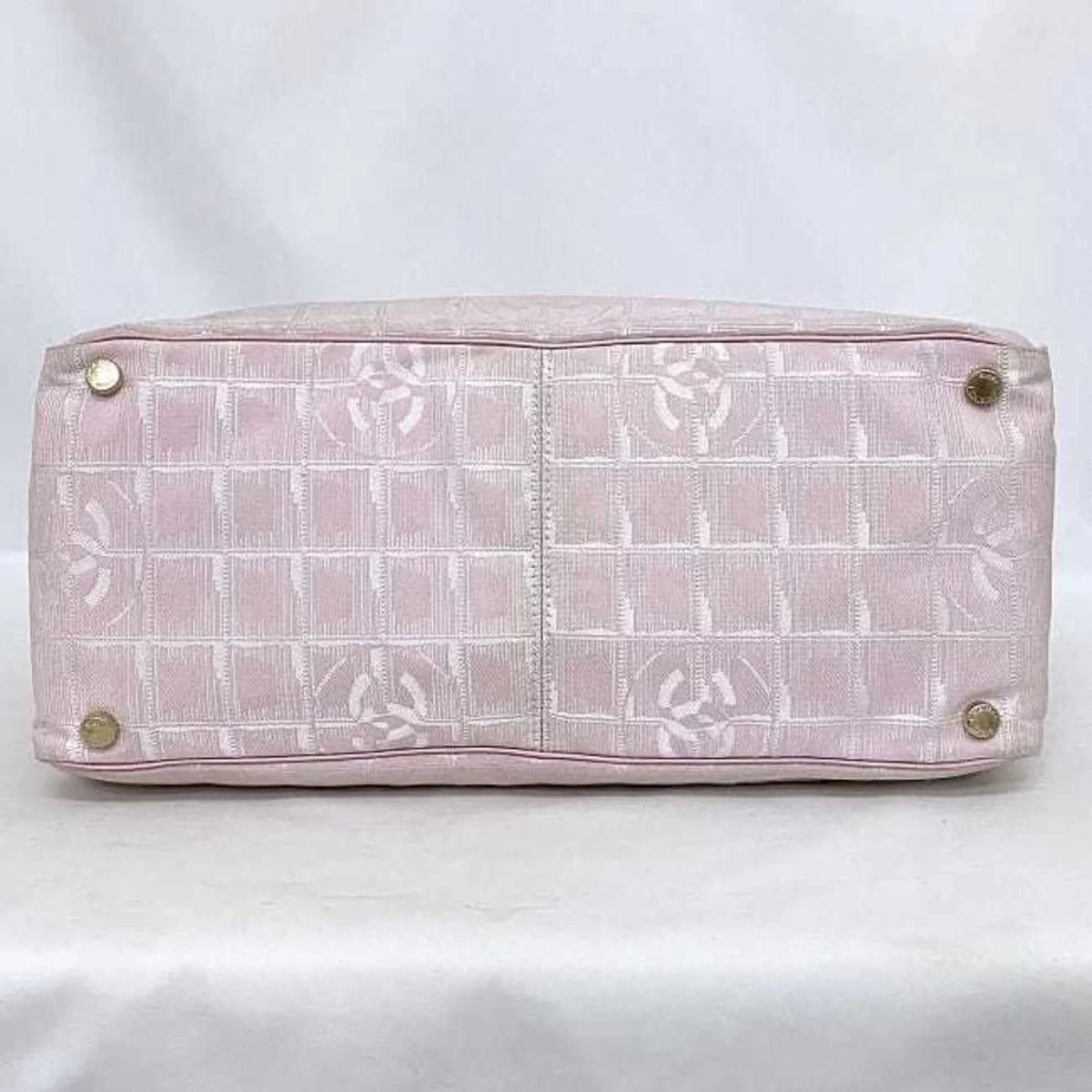 Pre-Owned Chanel  Pink New Line A15991 Nylon Leather 8216800  Coco Mark Tra Ladies (Good)