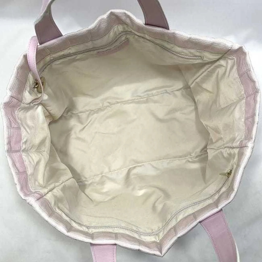 Pre-Owned Chanel  Pink New Line A15991 Nylon Leather 8216800  Coco Mark Tra Ladies (Good)