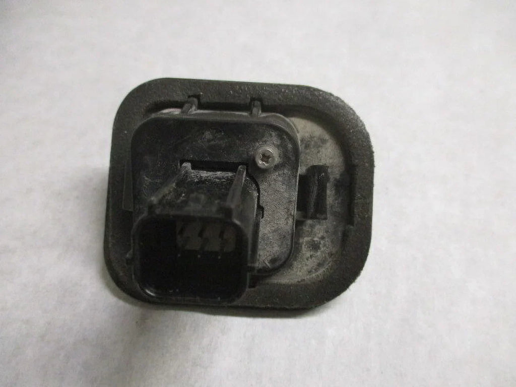 Pre-Owned Nissan Sentra Back Up Rear View Camera   (Good)