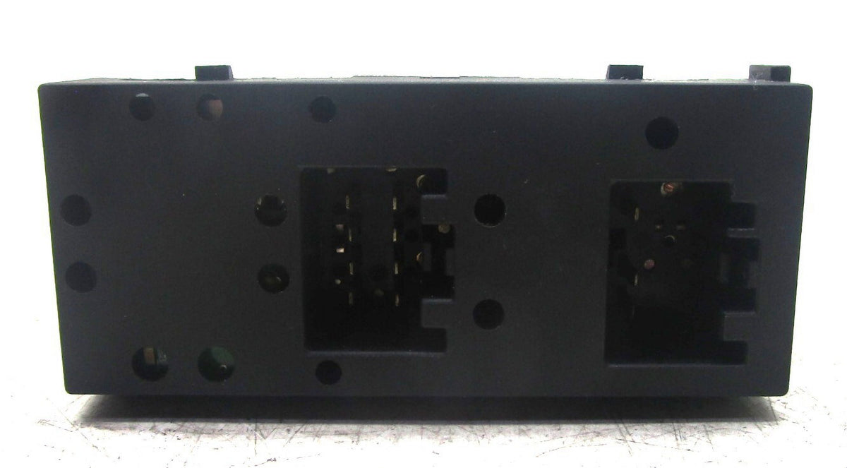 Pre-Owned 2005 05 Ford Crown Victoria Left Driver Master Power Window Switch   (Good)