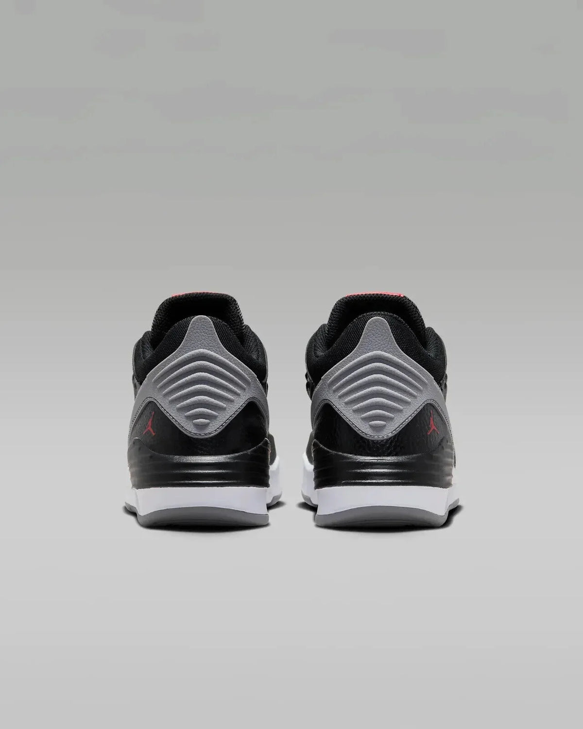 Air Jordan Max Aura 5 DZ4352-061 Older Kids Black/White Basketball Shoes NR4814 (5Y)