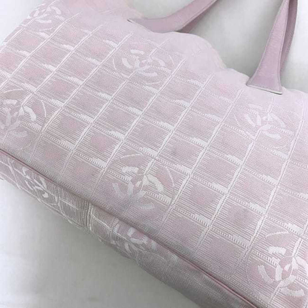 Pre-Owned Chanel  Pink New Line A15991 Nylon Leather 8216800  Coco Mark Tra Ladies (Good)