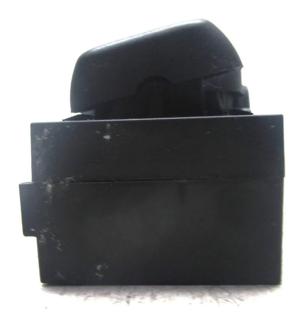 Pre-Owned 2005 05 Ford Crown Victoria Left Driver Master Power Window Switch   (Good)