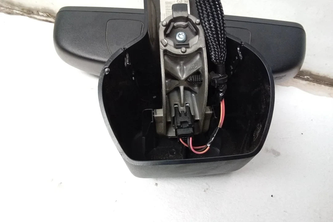 Pre-Owned 17 2017 Dodge Ram 1500 Interior Rear View Mirror  (Good)