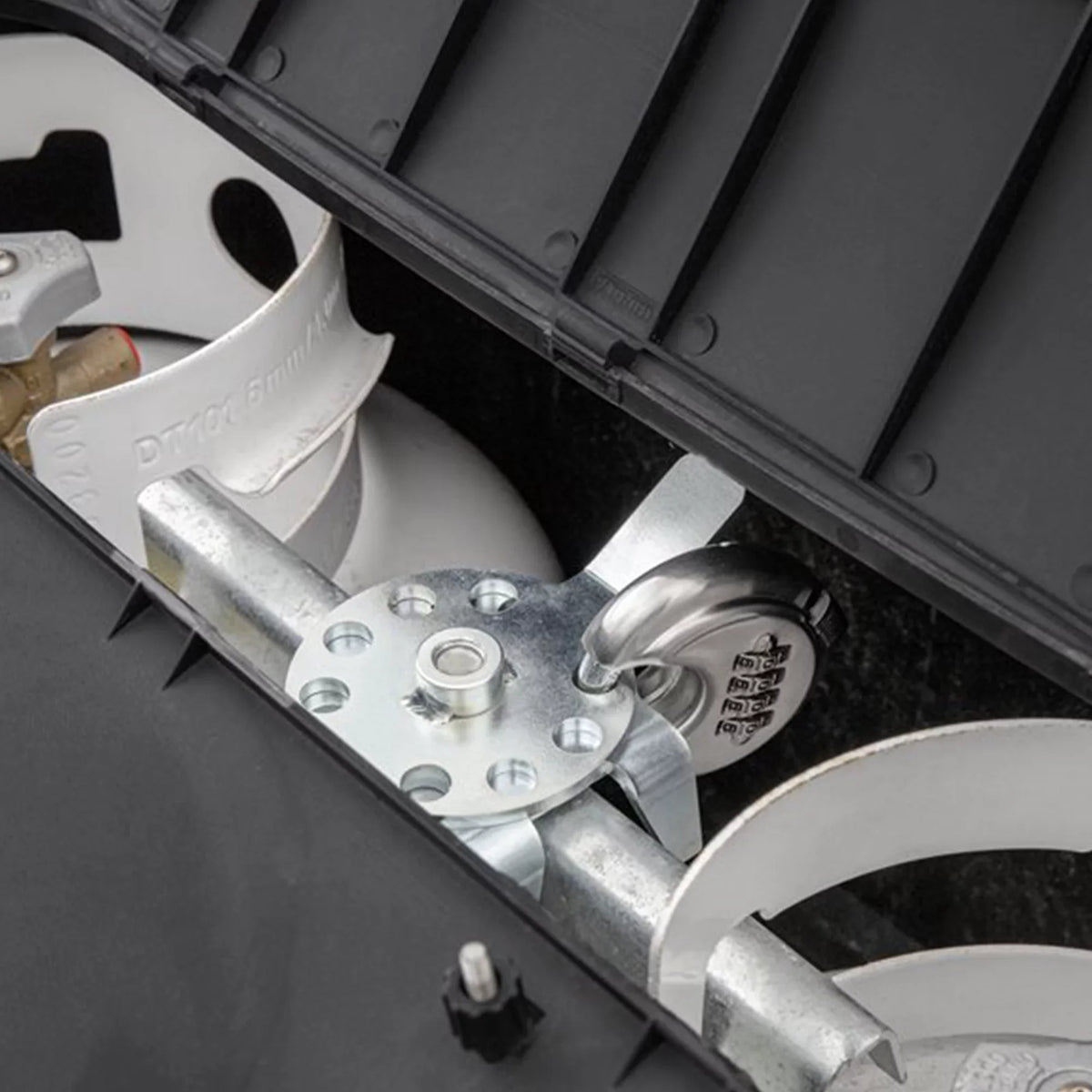 Camco Camper/ Double Propane Tank Locking Device | Features a Combination Lock for Keyless Access & Heavy-Duty Steel Design (40590)