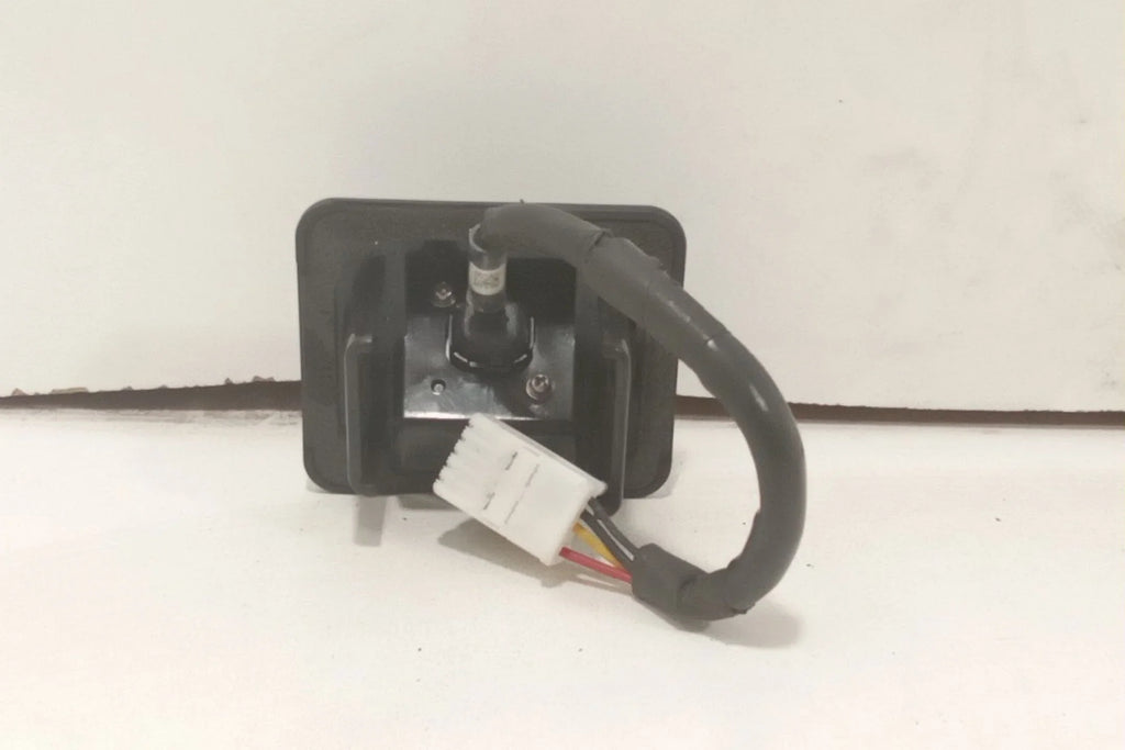 Pre-Owned 2014-2016 Mazda 3 Rear View Camera Sensor  (Good)