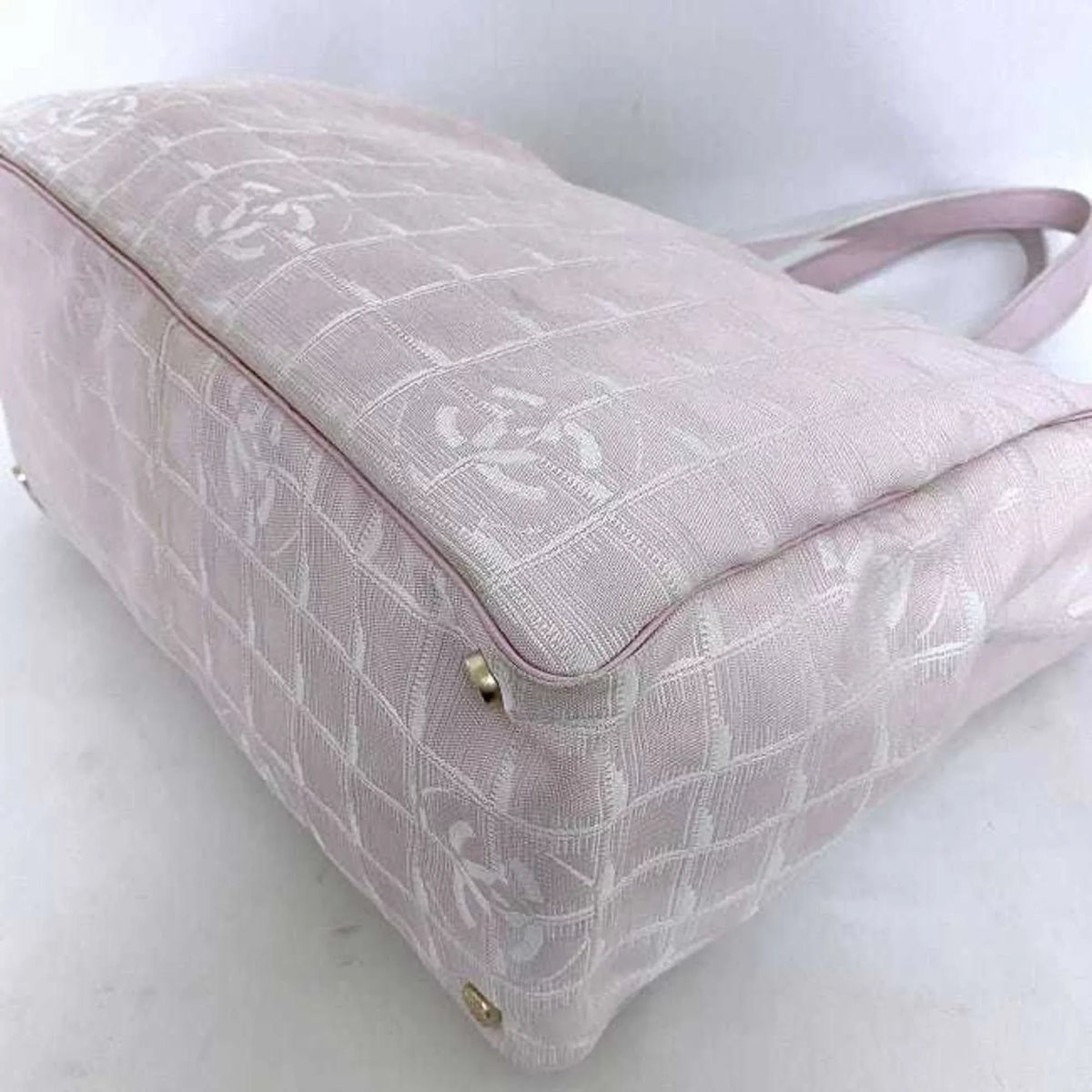 Pre-Owned Chanel  Pink New Line A15991 Nylon Leather 8216800  Coco Mark Tra Ladies (Good)